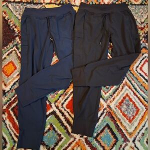 Womens Joggers / Scrubs